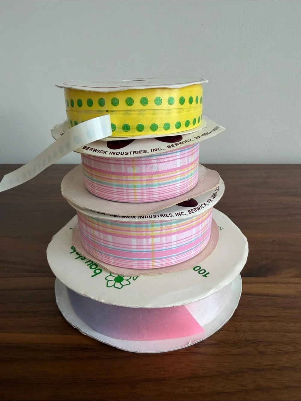 Berwick Vintage Flora-satin Assorted Pastel and Yellow Decorative Ribbon Set